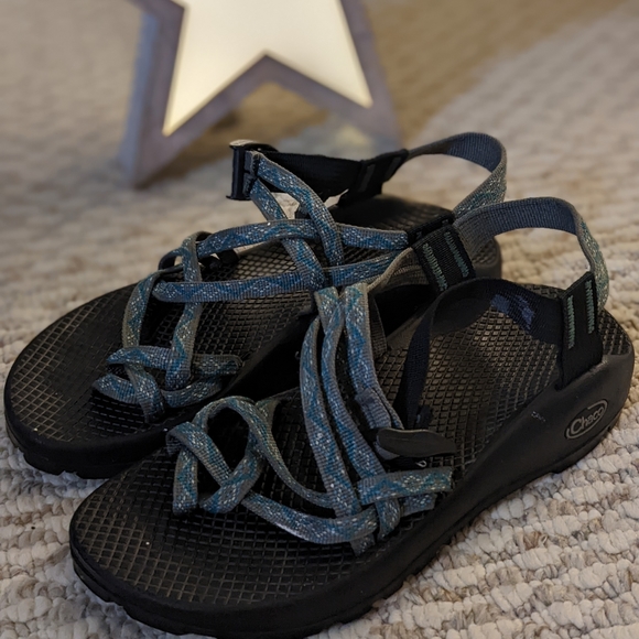chacos womens 11